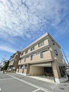 シエロ・ベージョ【3階】の外観