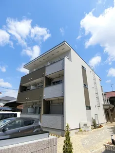 カメラート高見【3階】の外観