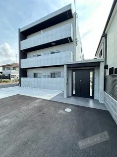 ジーイーシス【3階】の外観