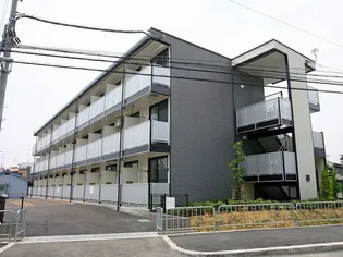 レオパレスハスネーラ【3階】の外観