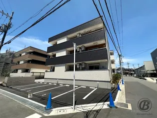 プライムメゾン・ソレイユ【2階】の外観