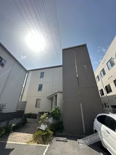 オリエンタルヴィラ【3階】の外観