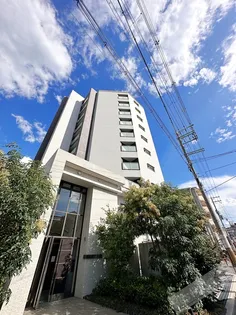 セイクレッド【2階】の外観