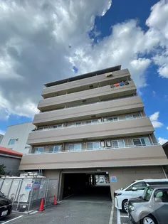 リベラルアージの画像