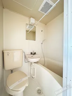 ビレッジ西野【2階】の風呂