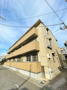 ラ・ヴィ・アン・フルール【2階】の外観