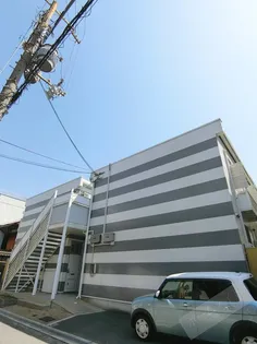 レオパレスレインボー【105号室】の外観