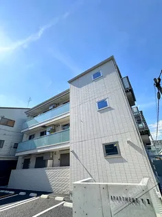 アパートメントyⅡ【2階】の外観