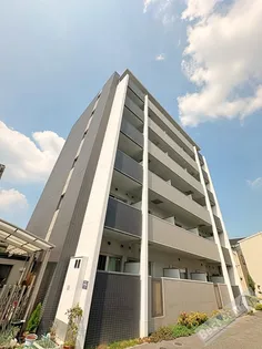ドルフシィア【1階】の外観