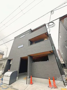 セレニティ加美南A棟【1階】の外観