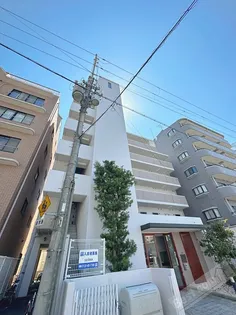 リベルター【5階】の外観