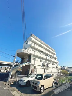 シャングリラ深井【2階】の外観