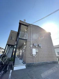 レオパレスリバージュ くみの木【1階】の外観
