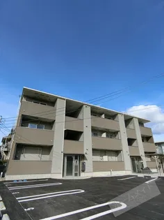 プラザハウスの外観