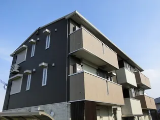 ノイエス カーサの画像