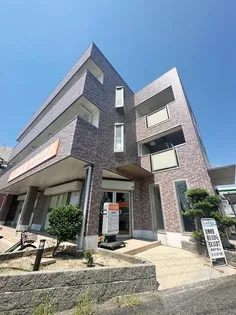 タカンド【2階】の外観
