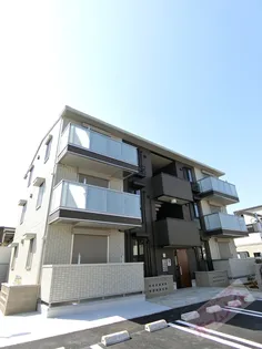 プランタン【3階】の外観