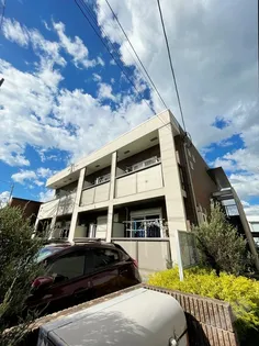 シャロルエヌの画像