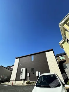 カーネ プレッソ【2階】の外観