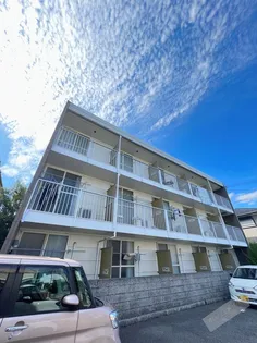 レオパレスプラム【2階】の外観