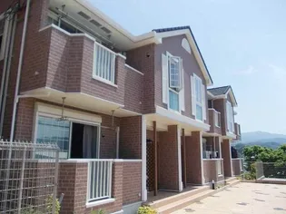 グラントゥールⅡ【2階】の外観