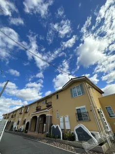 フォーリストベル プラス【2階】の外観