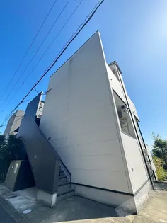 AVENIR【1階】の外観