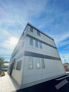 Earth Well【2階】の外観