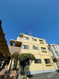 ファミール幸【2階】の外観