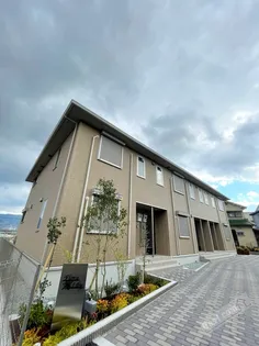 Flora Lily【2階】の外観