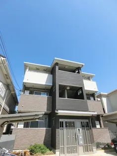 グラン・シャリオ【3階】の外観