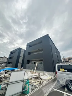 グランメゾンゆずり葉Ⅱ番館【1階】の外観