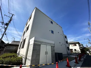 ジーメゾン羽衣フェザーの外観