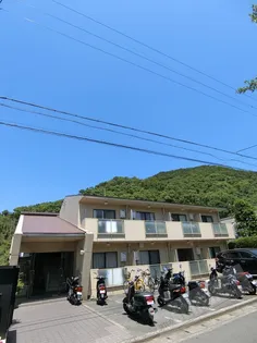 ヴィラ栄谷【1階】の外観