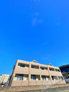 ソレイユ コートの画像