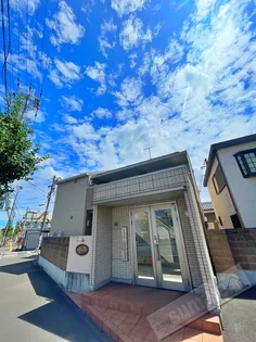 シクルアヴェニュー【2階】の外観