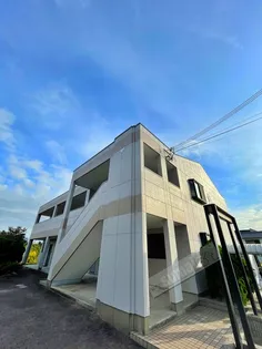 サンハイム中村【1階】の外観