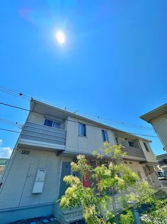 ヴィラ・シャロムB棟【1階】の外観