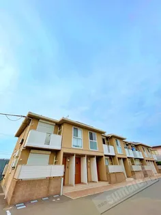 シャーメゾン狐島【1階】の外観