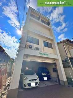 ペティベルメゾン【3階】の外観