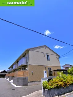 パインズコートⅢの画像