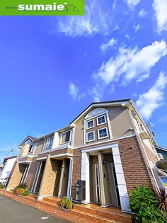 クヴァ−ラク−ボ【1階】の外観