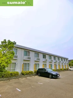 レオパレスなぐさ【1階】の外観