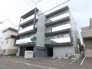 RS18(アールエス18)【2階】の外観