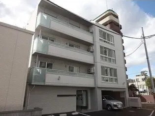 Estavie円山(エスタヴィエ円山)【3階】の外観