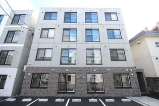 グランヴェール月寒中央【4階】の外観