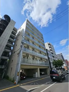 ピュア東彩館【4階】の外観