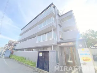 フルブルーム【3階】の外観