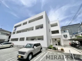 ラージ【3階】の外観