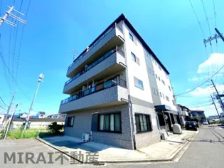 スリーフレンド河合【4階】の外観
